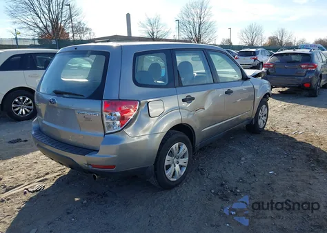 2009 Subaru Forester 2.5X из США, поврежденный, VIN JF2SH61649H756003